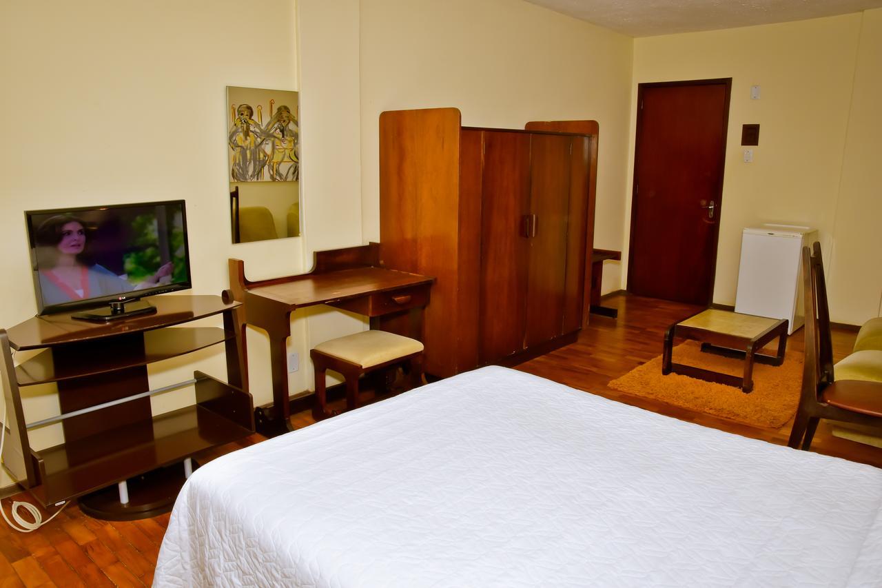 Hotel Estoril เปโลตัส ภายนอก รูปภาพ